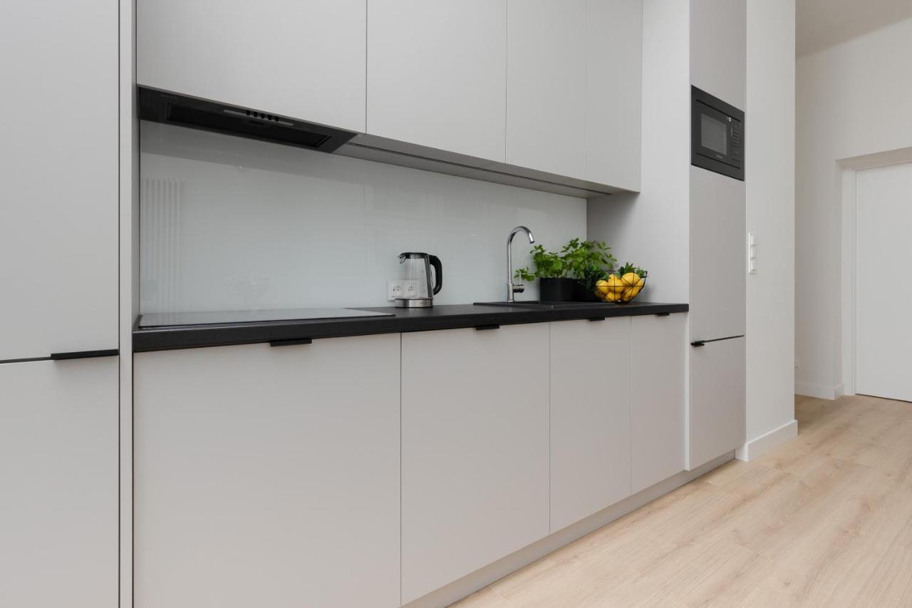 Spacious With Panoramic View Of By Renters Lägenhet *