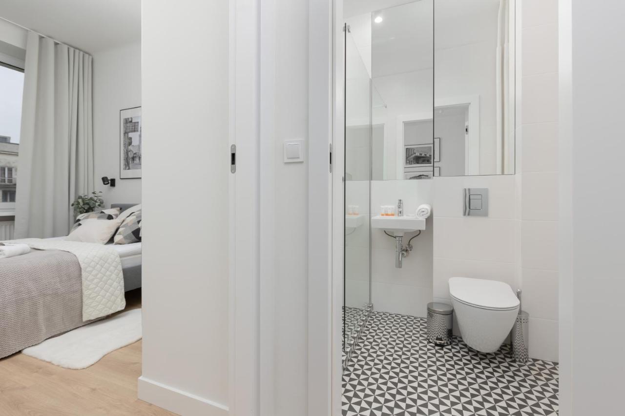 Spacious With Panoramic View Of By Renters Lägenhet *