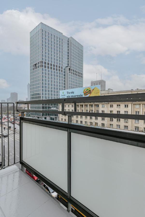 Spacious With Panoramic View Of By Renters Lägenhet *